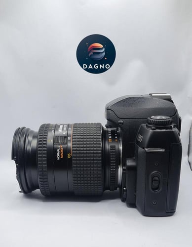 كاميرا فيلم Nikon F80