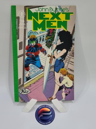 Comics Dark Horse - John Byrne's Next Men & M4