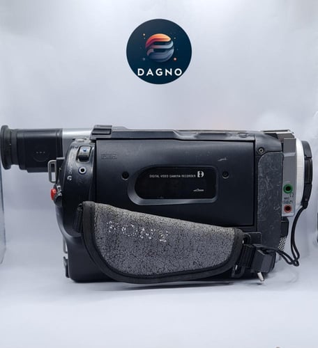 كاميرا سوني فيديو DCR-TRV310E