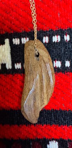 تعليقه سلسال عود مروكي