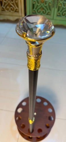 عصا الجوهرة الفاخرة