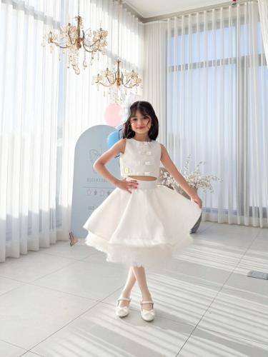White lace dress with bows