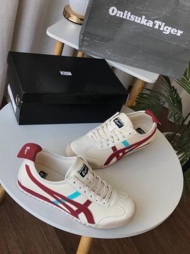 **"أحذية Onitsuka Tiger للنساء: أناقة وراحة في كل...