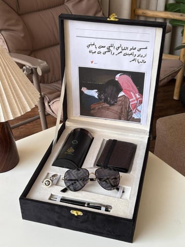 بوكس هدايا فاخر مخصص - طقم رجالي كلاسيكي بني