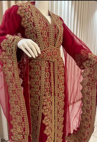 Luxurious abaya