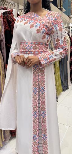 Jordanian thobe