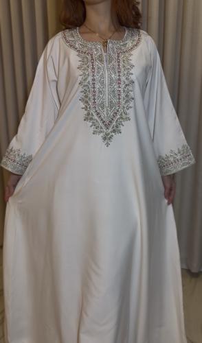 Kuwaiti thobe