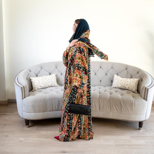 عباية صيفية بنقوش شرقية كلاسيكية مع شيلة مزدوجة ال...