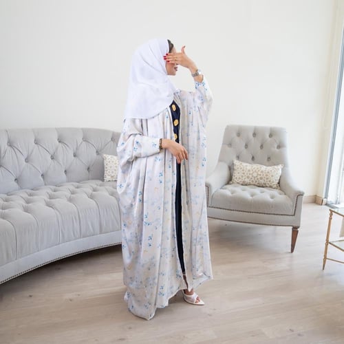 عباية صيفية من قماش الحرير البارد مع شيلة