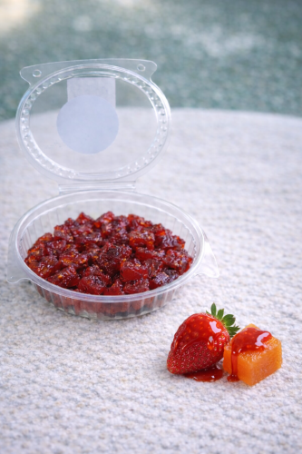 بوكس قمر الدين حامض حلو بالفراولة