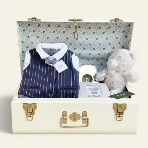 هدية مواليد أولاد بدلة أنيقة بربطة عنق فيونكة