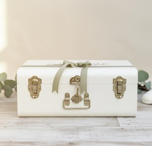 هدية مواليد أولاد بدلة أنيقة بربطة عنق فيونكة