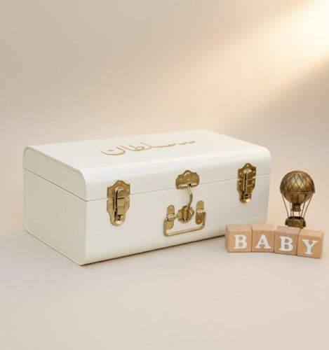 هدية مواليد أولاد لباس بيج أنيق