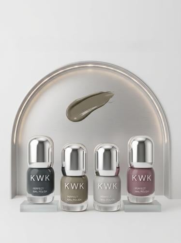طقم مناكير KWK يحتوي 24 لون