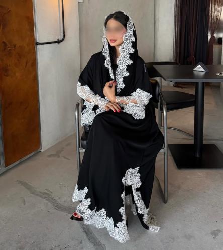 عباية العيد كريب ملكي مع دانتيل فرنسي