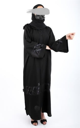 0027 عبايه مخططه طولي