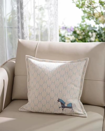 أغطية وسائد فاخرة