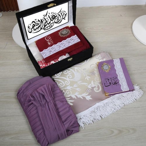 طقوم صلاة نسائي