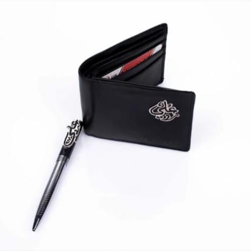 محفظة فاخر مع قلم شخصي – تصميم الاسم حسب الطلب