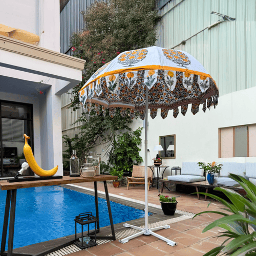 مظلة خارجية | تشمل الحامل