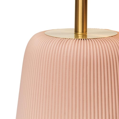 طاولة جانبية باللون الوردي والذهبي