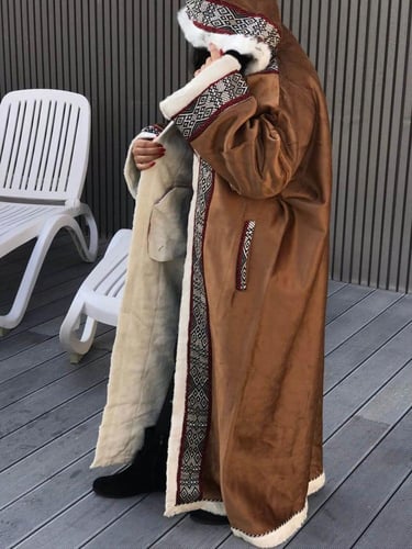 فروة نسائية شكل ولون انيق