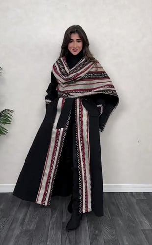 بشت نسائي جوخ شتوي مطرز بسدو مع شال