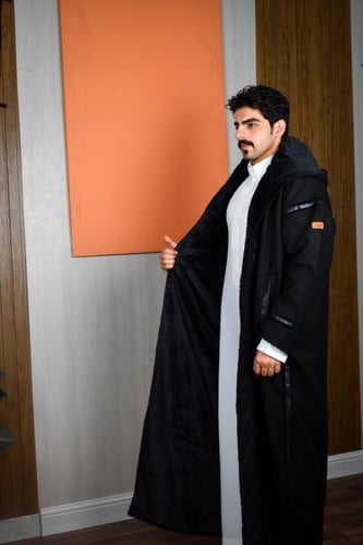 فورة شتوية لون اسود