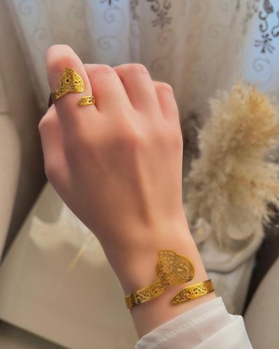 اسواره بحفر الحرف على طلبك