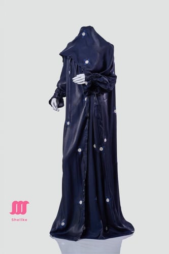 طقم صلاة مطرز مع سجادة حرير (مرد)