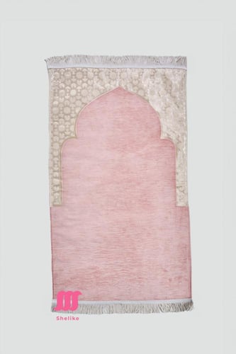 طقم صلاة نقشة مع سجادة شانيل (سحاب)