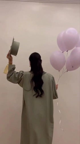 عباية تخرج بالاسم تفصيل حسب الطلب عبايات تخرج 2023