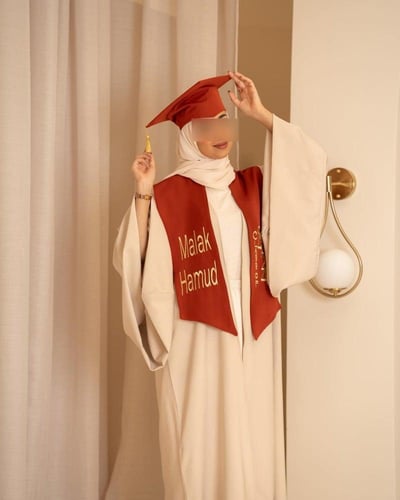 عبايه تخرج 2024 تفصيل العباية و تطريز الوشاح والقب...