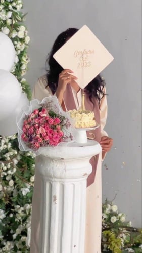 عباية تخرج 2023 تفصيل حسب الطلب