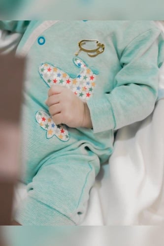 بروش بتصميم اسم مع زركون ولادي وبناتي