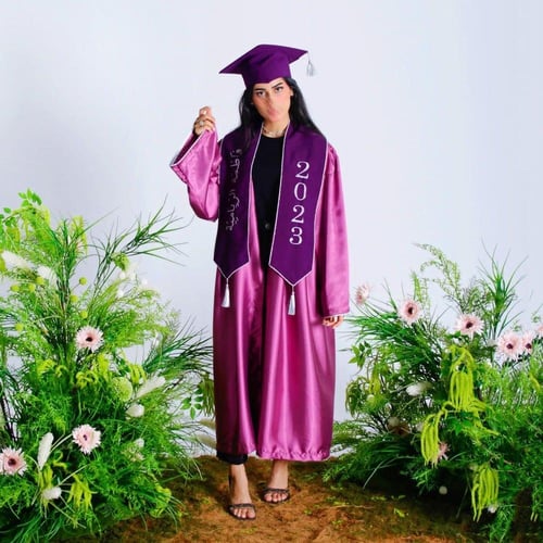 عباية تخرج 2024 قماش حرير تفصيل العباية و تطريز ال...