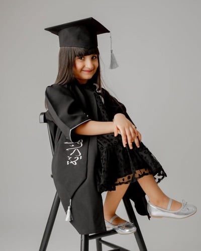 عباية تخرج اطفال مدارس