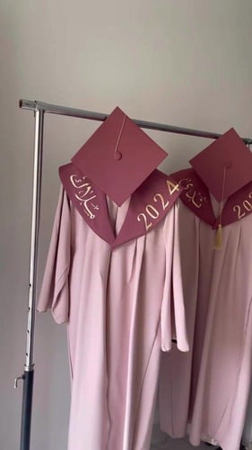 عبايات تخرج 2024 تفصيل العباية و تطريز الوشاح والق...