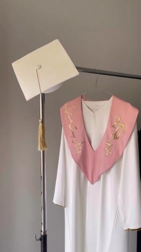 عبايات تخرج 2024 تفصيل العباية و تطريز الوشاح والق...