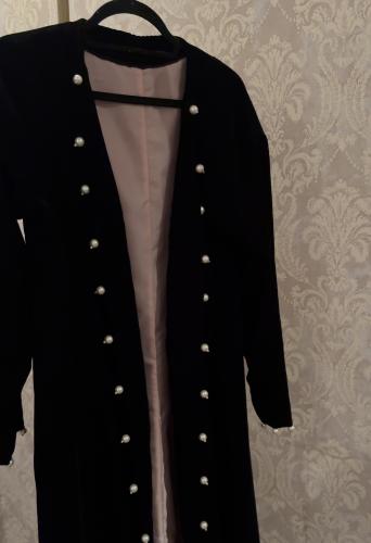 Velvet abaya