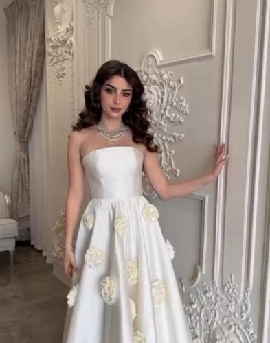 فستان ورد ليزر