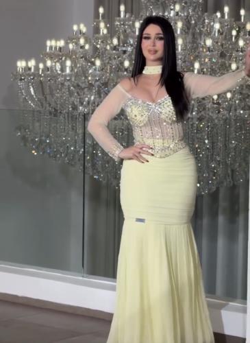 فستان اصفر تطريز شك يدوي