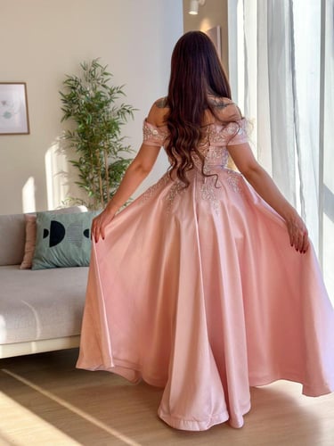 فستان لحمي دبل كلوش