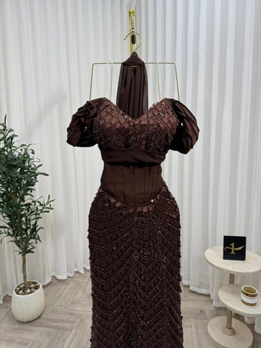 فستان سهرة شوكولاتة شك