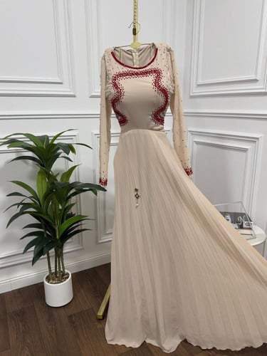 فستان بيج تطريز يدوي