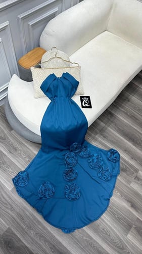 فستان تركوازي ورد