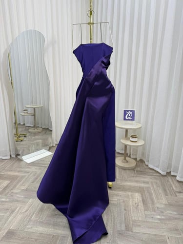 فستان الفراشه للعيد باربي