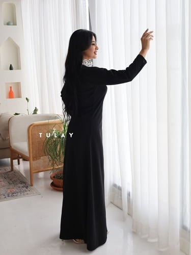 فستان ملكي تطريز زركون