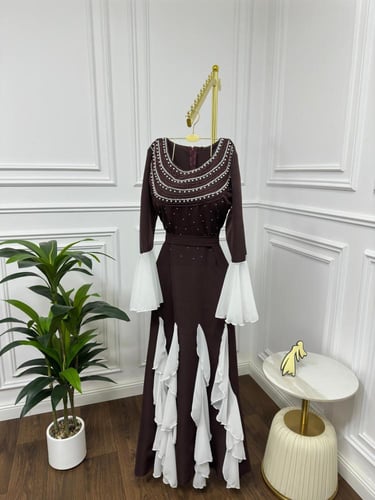 فستان سهره بني تطريز راقي