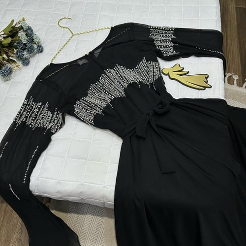 فستان اسود تطريز شك يدوي